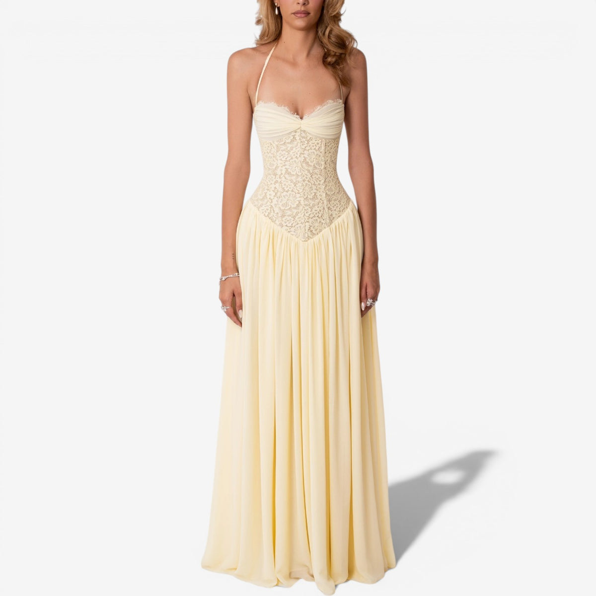 Audriana™ Abito lungo in chiffon