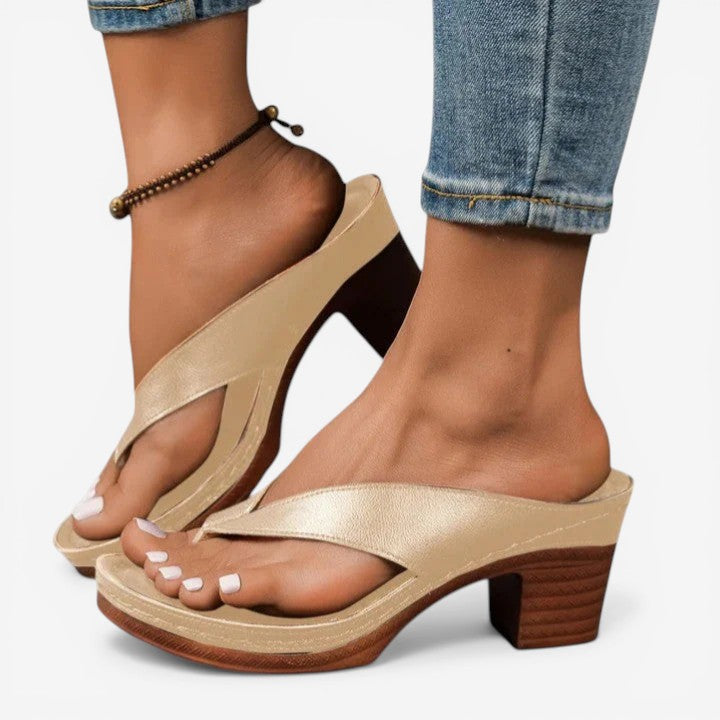 Vanna™ Sandali con tacco