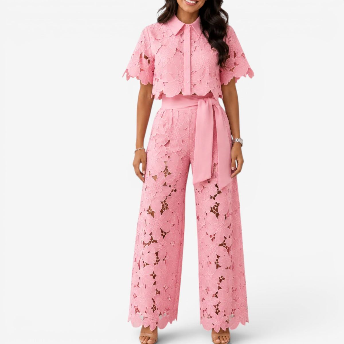 Gretchen™ Completo ricamato in pizzo